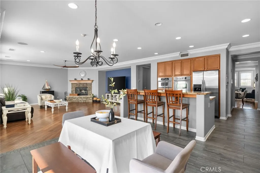 14175 Autumn Creek Court, Eastvale, California 92880 home-pic-23